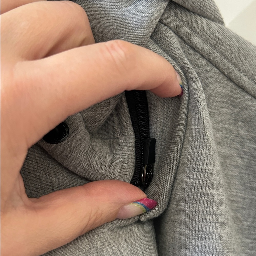 Calvin Klein Light Grey Scuba Jacket - Picture 10 of 11